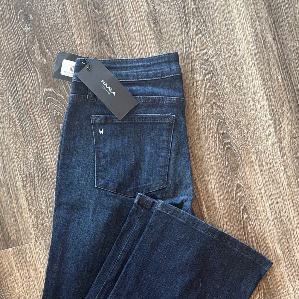 NWT HAALA Denim Venice Bootcut - Deep Ocean - Size 29x36